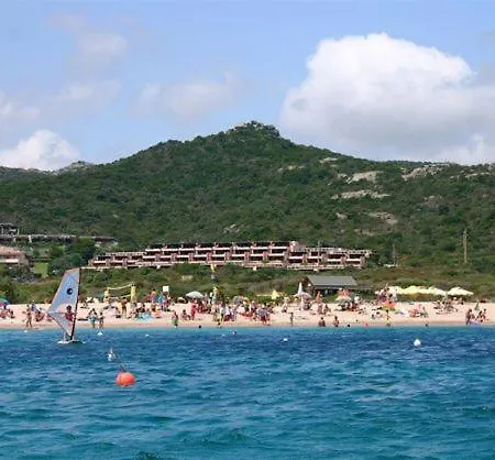公寓 Al Porto Laconia *